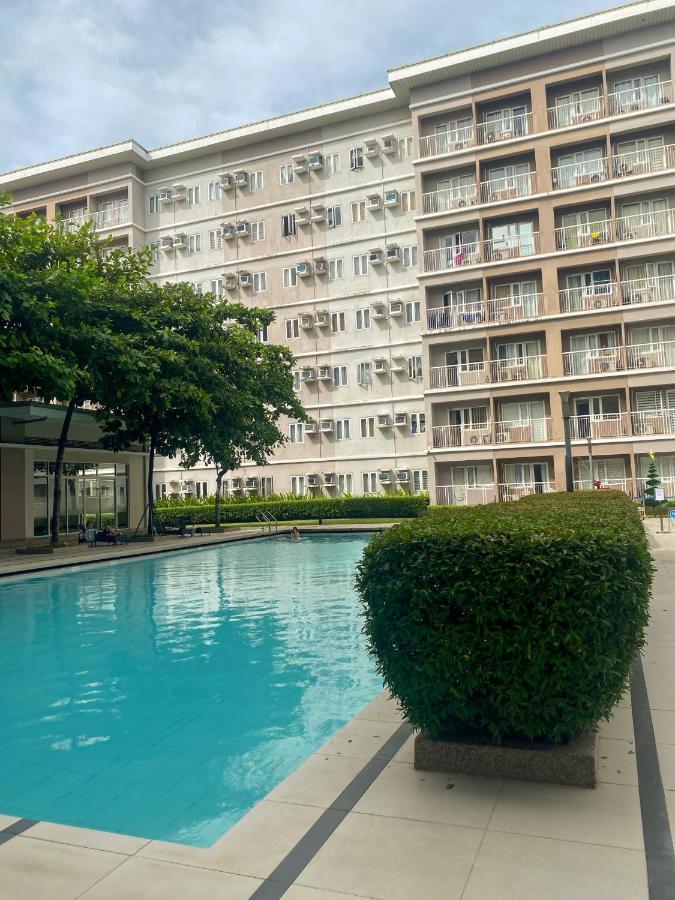 Agape Rentals In Trees Residences Caloocan Esterno foto