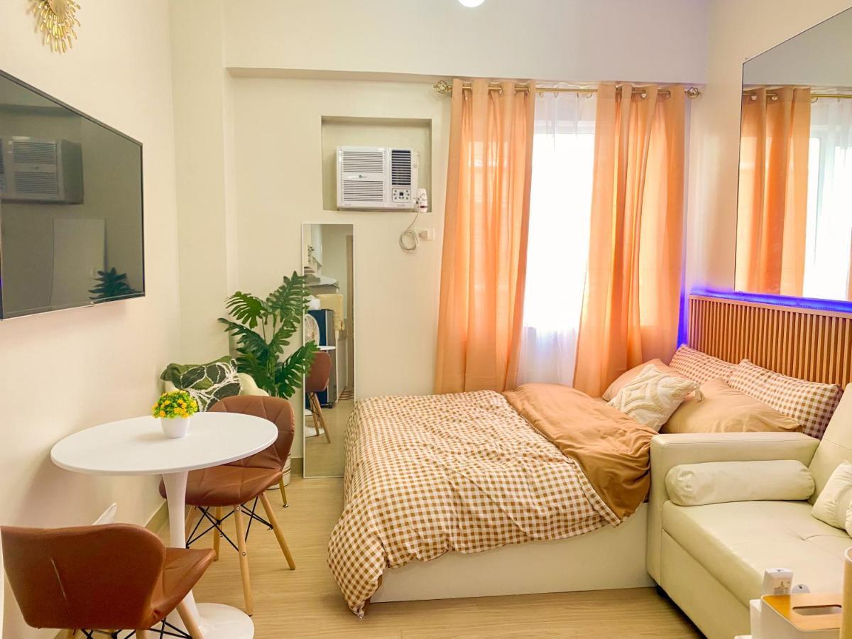Agape Rentals In Trees Residences Caloocan Esterno foto