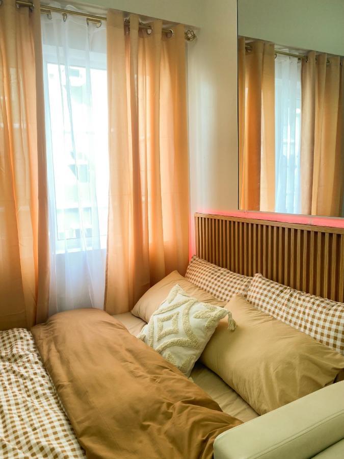 Agape Rentals In Trees Residences Caloocan Esterno foto